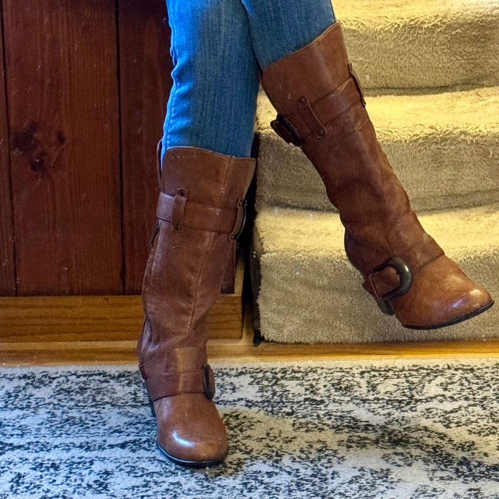 Born Crown Leather Mid calf Boots